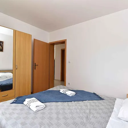 With A - C In Medulin-istrien 45171 Apartment Medulin